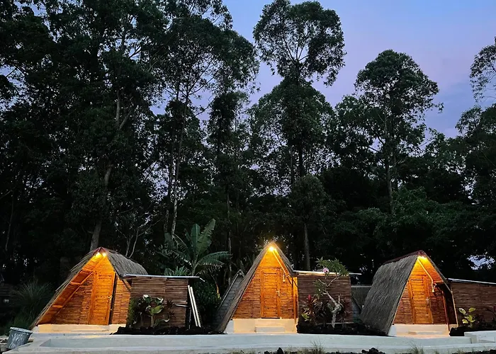 Guest house Triangular House And Hot Spring